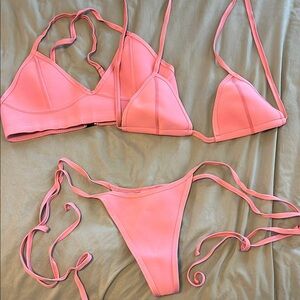 Hoaka Swimwear Bikini bundle